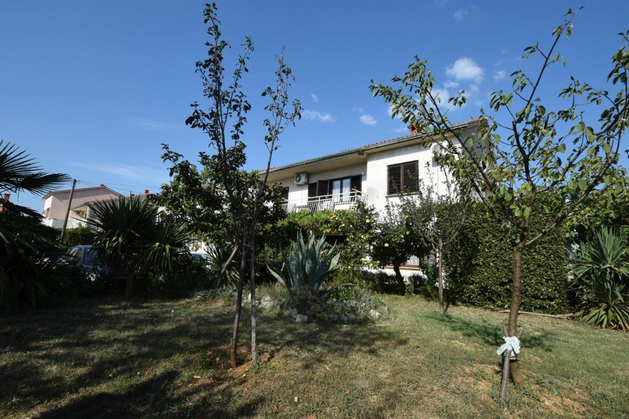 Apartments Blazevic Omišalj Kültér fotó