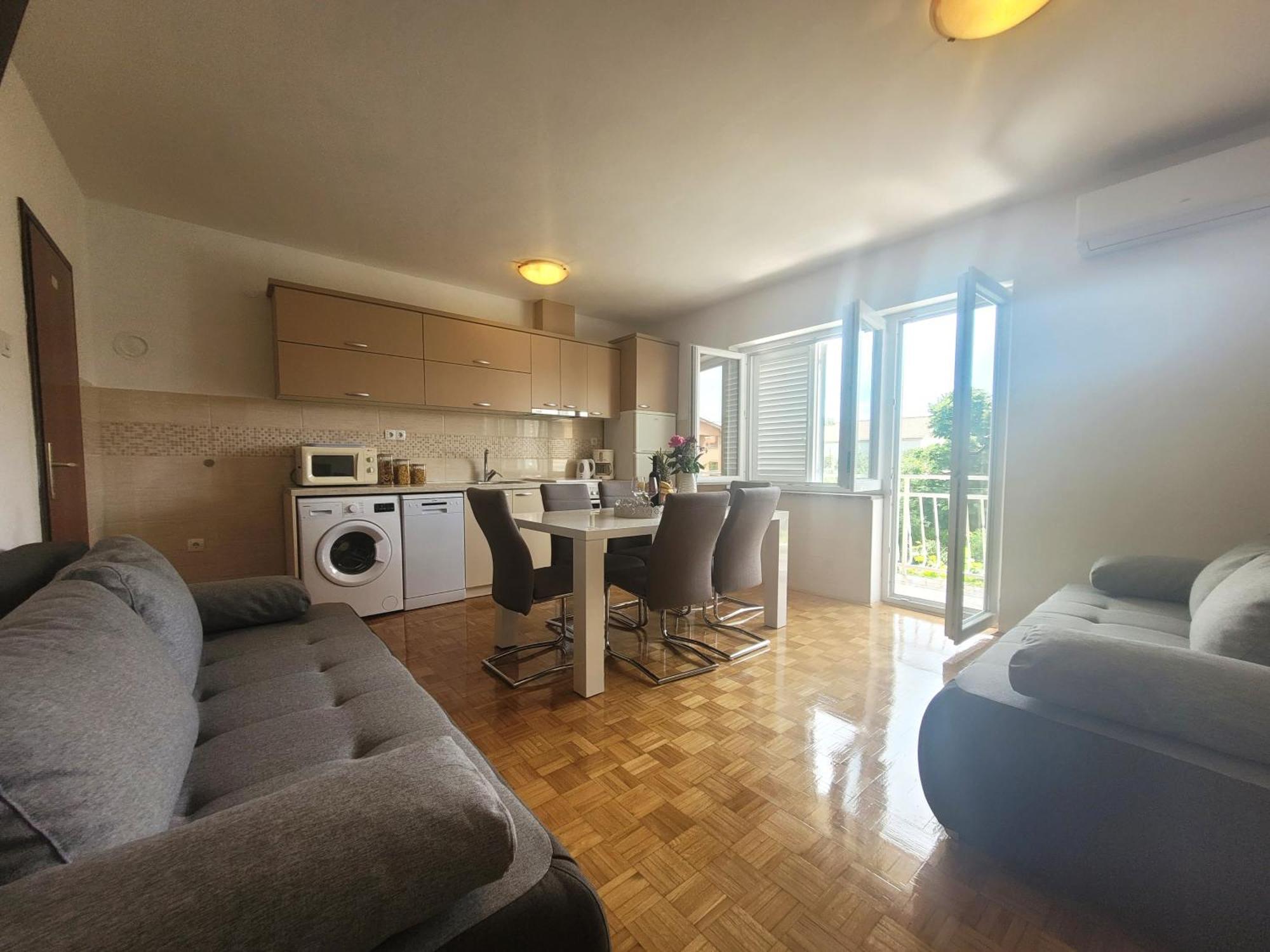 Apartments Blazevic Omišalj Kültér fotó