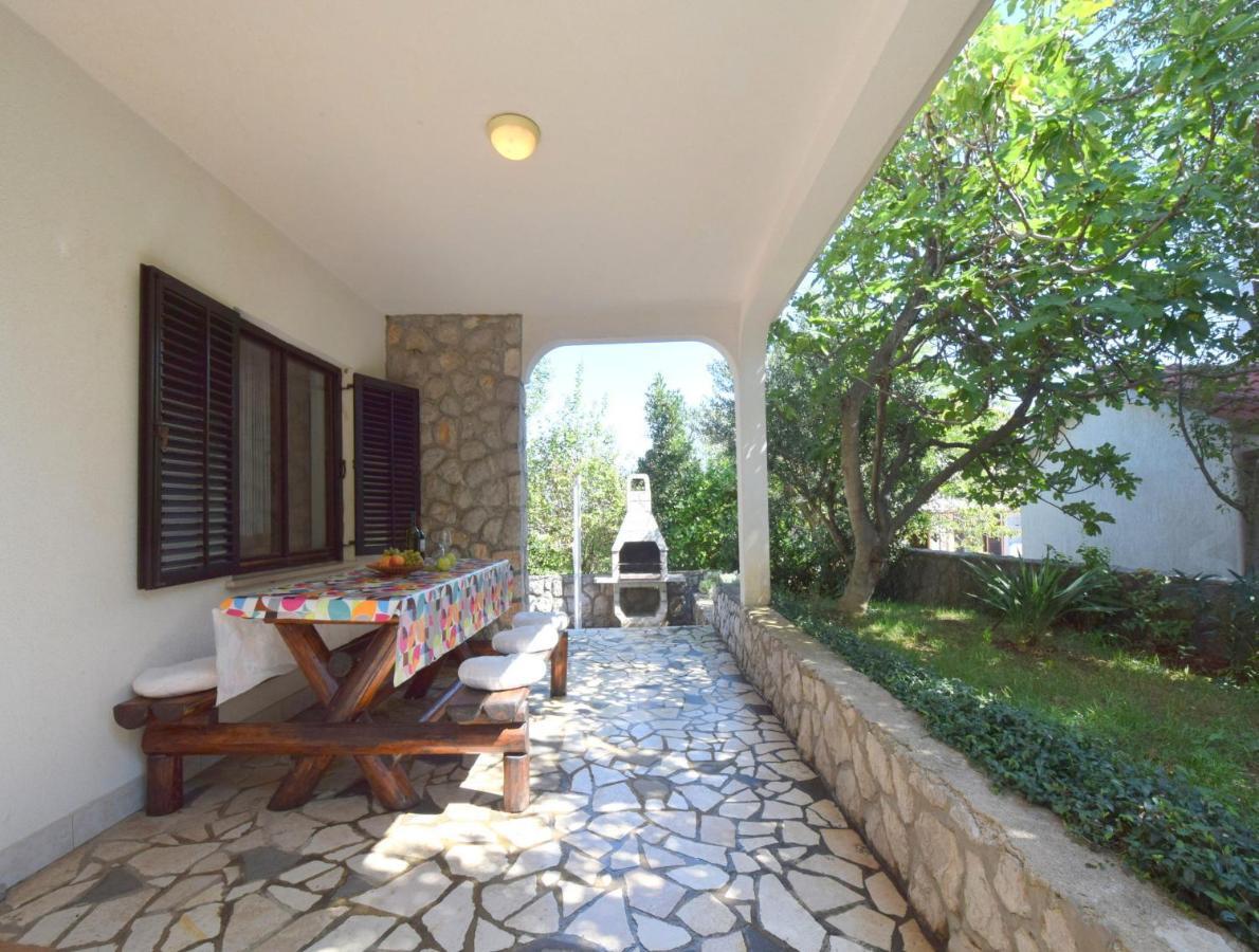 Apartments Blazevic Omišalj Kültér fotó