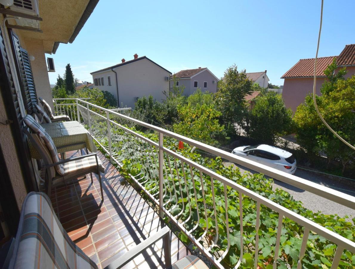 Apartments Blazevic Omišalj Kültér fotó