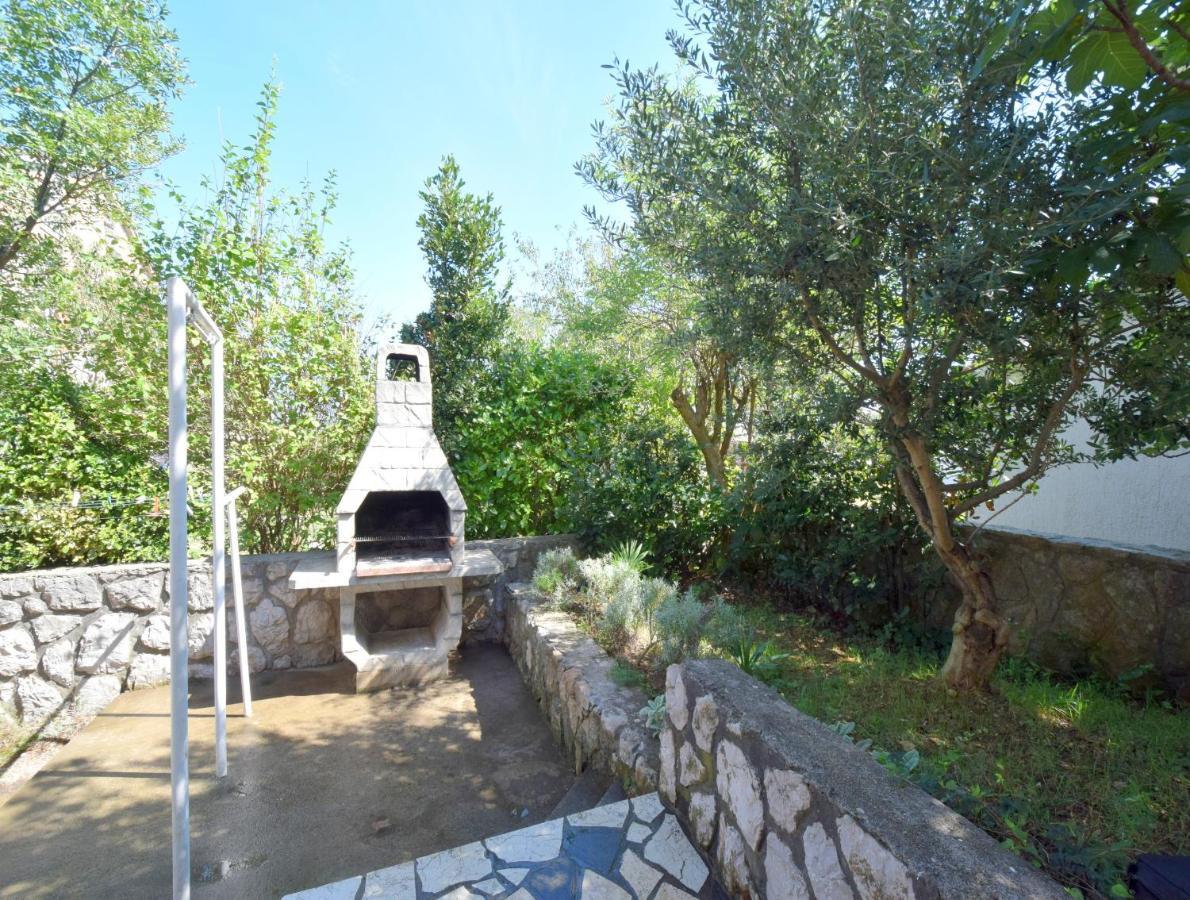 Apartments Blazevic Omišalj Kültér fotó